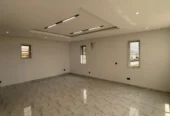 5Bedrooms Fully Detached Duplex
