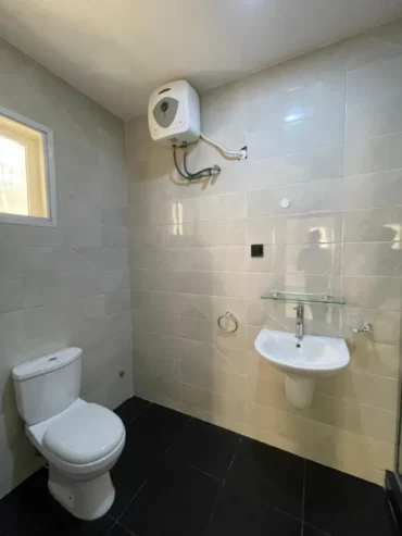 5Bedrooms Fully Detached Duplex