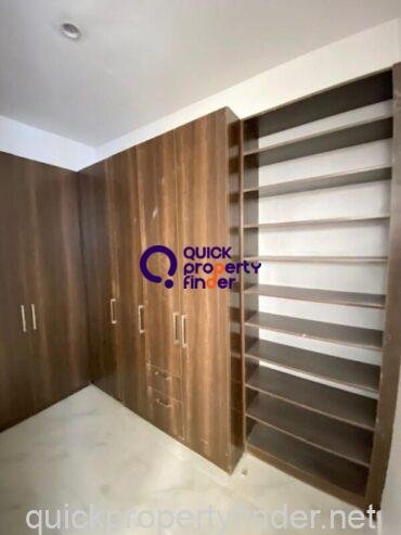 5 Bedroom Fully Detached Duplex