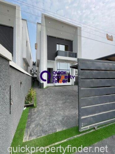 5 Bedroom Fully Detached Duplex