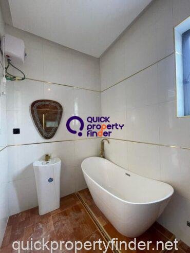 5Bedroom Fully Detached Duplex